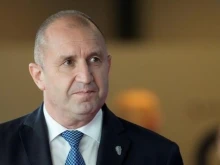 След пороите: Румен Радев посещава пострадалите райони в Струмяни