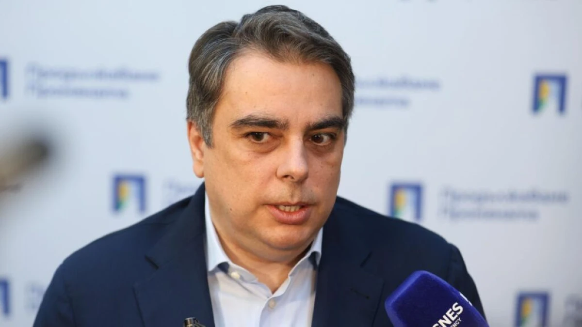 Асен Василев за заложената МРЗ за 2027 г.: След пенсионерите и майките вече и работниците са новите олигарси