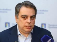 Асен Василев за заложената МРЗ за 2027 г.: След пенсионерите и майките вече и работниците са новите олигарси
