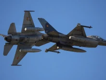 Румъния вдигна изтребители F-16 в небето поради заплаха от нарушаване на въздушното пространство