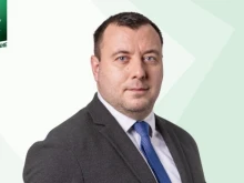 "Възраждане" алармира за площадка с 5000 тона летяща пепел край София
