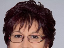 Мариана Кацарова от ГЕРБ е председател на ОбС Сопот, заклеват се съветниците и в Карлово и Първомай