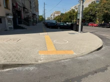 Приключи ремонтът на два участъка от тротоар в "Люлин"