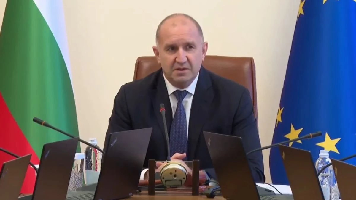 Румен Радев: Трябваше за три месеца да компенсираме години безхаберие
