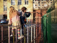 УНИЦЕФ, Институтът по социални дейности и Община Бургас подписаха меморандум за устойчивото развитие на модела "Зона ЗаКрила"