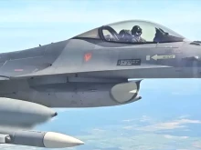 TWZ: В украиските F-16 има недостиг на ракети: пилотите са принудени да стрелят с оръдия