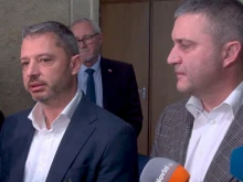 Делян Добрев към Владислав Горанов: Не може да има "братоубийствена" война, ако не воюваш с брат си