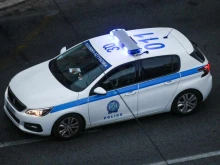 Задържаха 52-годишен българин за трафик на мигранти в Северна Гърция