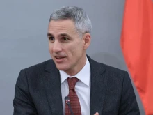 Гюров: Не е моментът България да поставя под въпрос санкциите срещу Русия