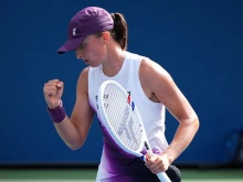Швьонтек оцеля в два тайбрека и стигна до четвъртия кръг на US Open