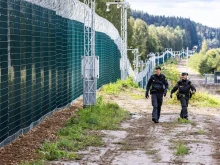 Финландия завърши 200-километровата стена с Русия