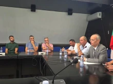 Ветерани на "Пирин" искат акциите на клуба, за да спасят отбора от загуба на лиценз и изпадане от Б група
