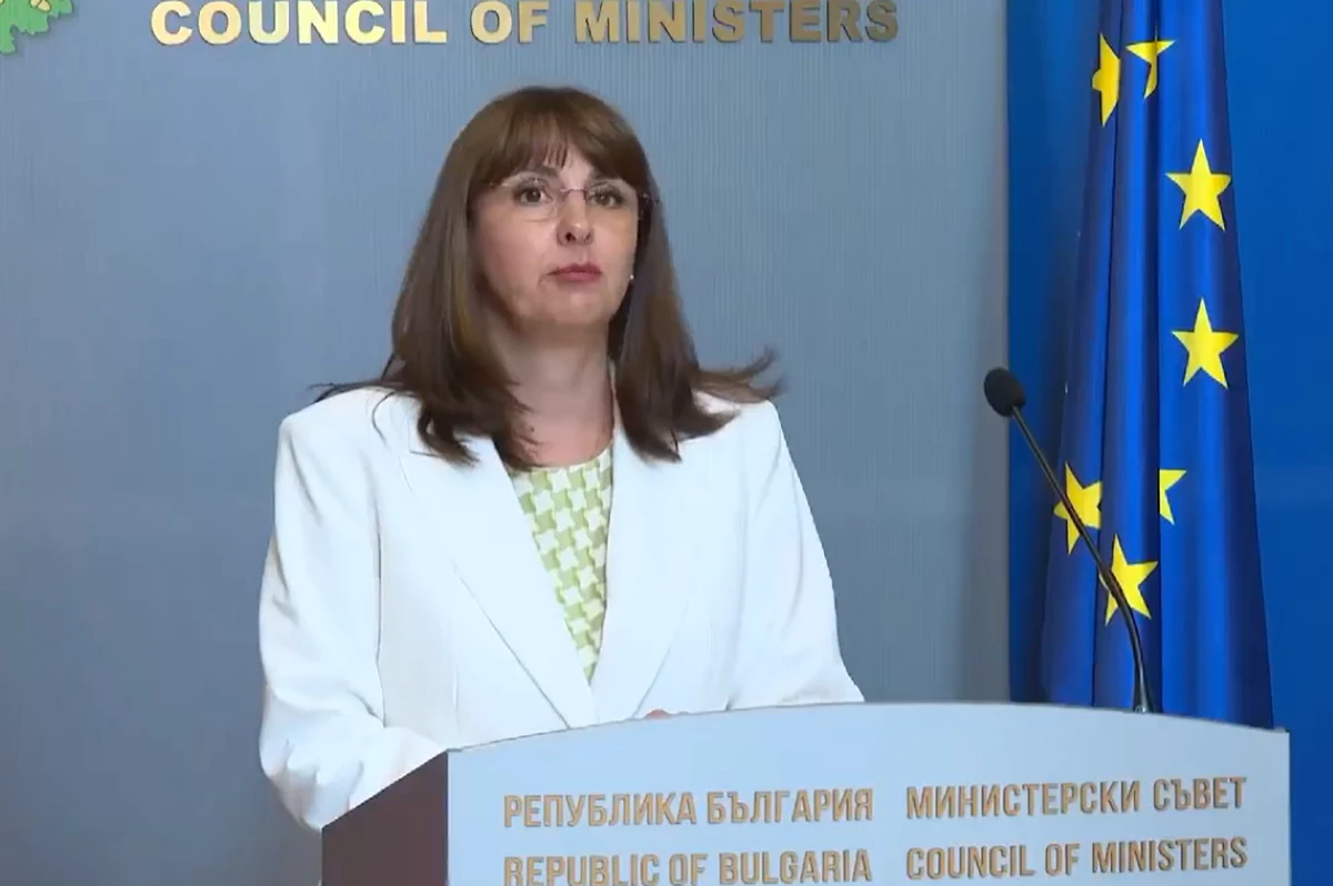 Социалният министър: Въвежда се нов механизъм за определяне на минималната заплата