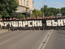 Фенклубът на Локо Пловдив организира отворена среща, искат напускането на Крушарски