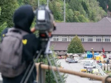 Двама работници загинаха при експлозията във водноелектрическа централа в Швейцария