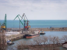 Украински дронове удариха руско пристанище в Каспийско море