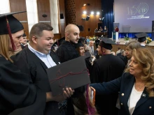 Йотова: Във Висшето училище по телекомуникации и пощи се твори наука за бъдещето