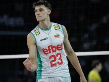 Александър Николов №1 при нападателите на Европейското