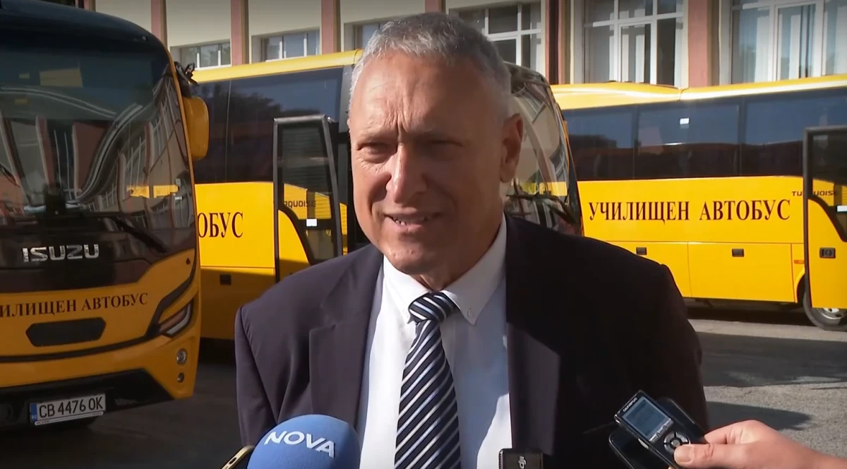 ИААА: Над 140 училищни автобуса са неизправни