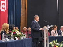 Образователният министър: Влагайте сърцето си в професията и успехът Ви ще е гарантиран