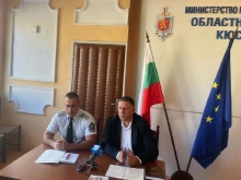 Засилват полицейския контрол около училищата в Кюстендил