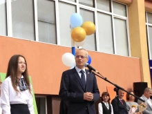 С тържества откриха учебната година в благоевградските училища! Кметът Байкушев присъства на част от тях