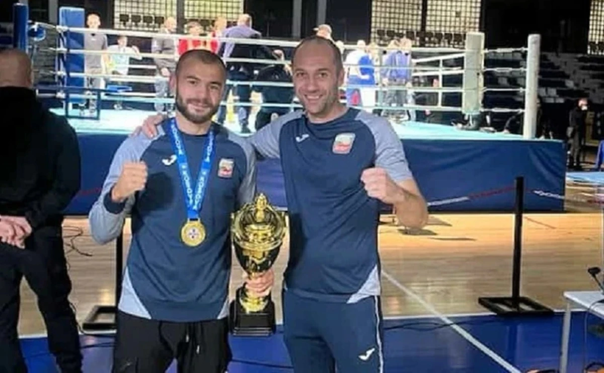 Благовест Неделчев донесе първа победа на България на Европейското по бокс