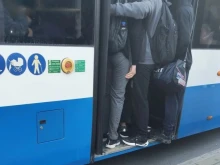 36-годишен нападна шофьор на градски автобус във Варна след проверка за билет