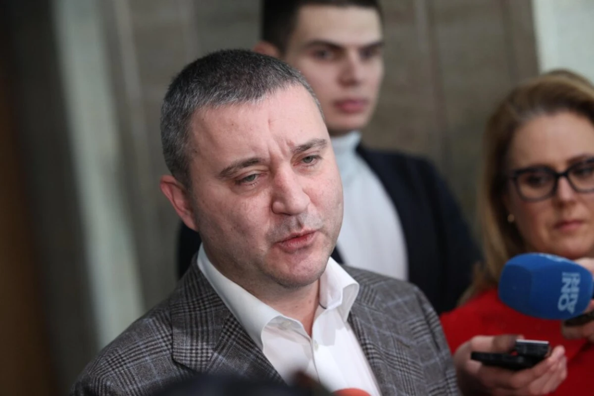 Владислав Горанов е отдавал под наем помещение на "КМВ системи за пътна сигурност"