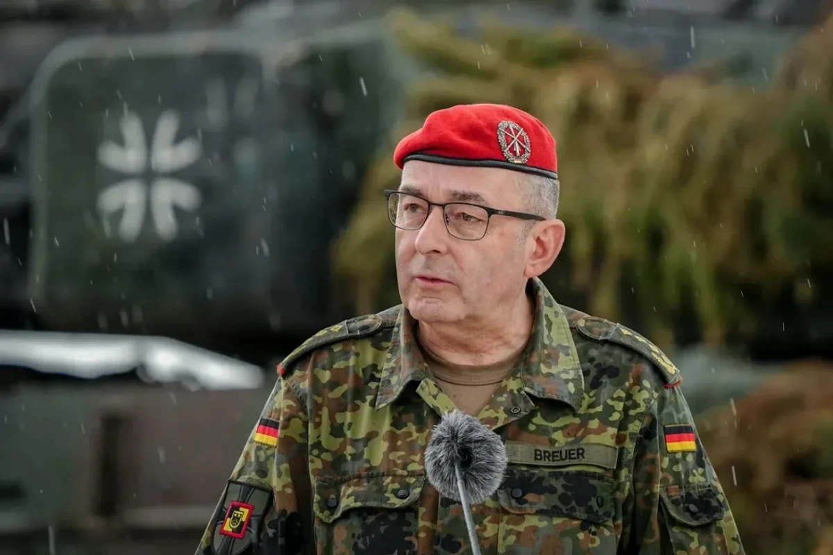 Германски генерал е фаворит за най-висшия военен пост в НАТО