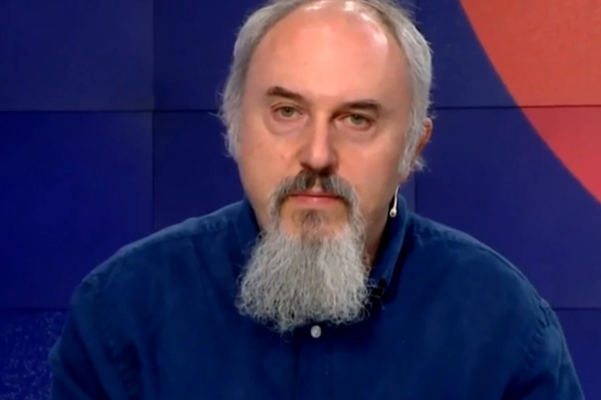 Проф. Атанасов: Липсата на ясно дефинирани цели и критерии на образованието у нас е основна причина учениците да се нуждаят от допълнително обучение