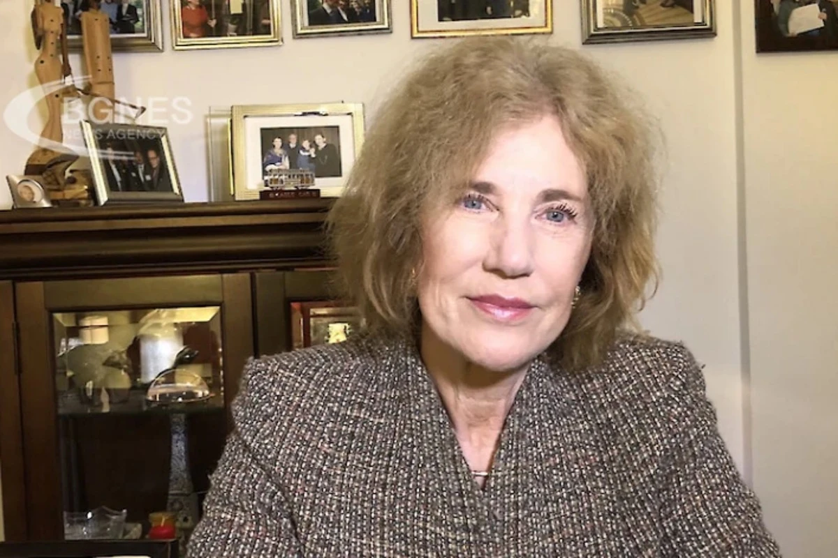 Елена Поптодорова: Има предадени нови условия на Иран, но те са "новите стари" условия