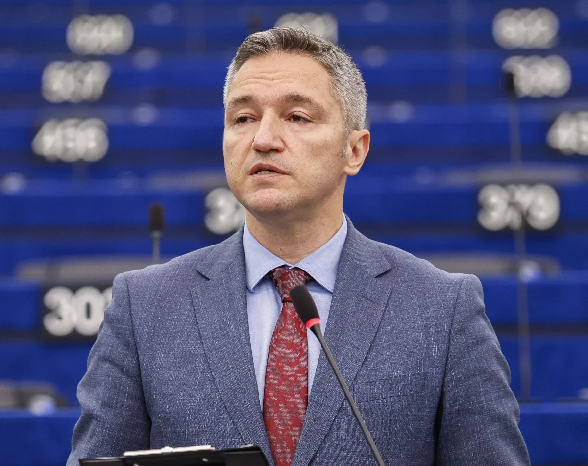 Вигенин: Кризата с медицинските кадри е заплаха за здравеопазването в цяла Европа