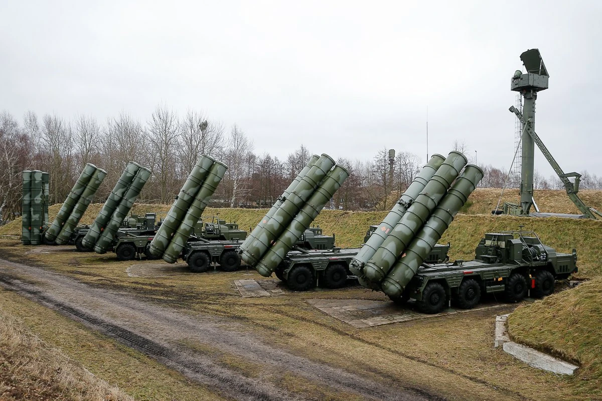 Фидан: Турция търси начин да разреши спора със САЩ за руските С-400