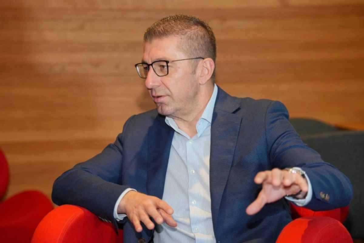 Мицкоски: Готови сме за диалог със София за малцинствата, но не и в двустранен формат