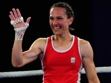 Блестяща Станимира Петрова е на 1/4-финал на Европейското по бокс