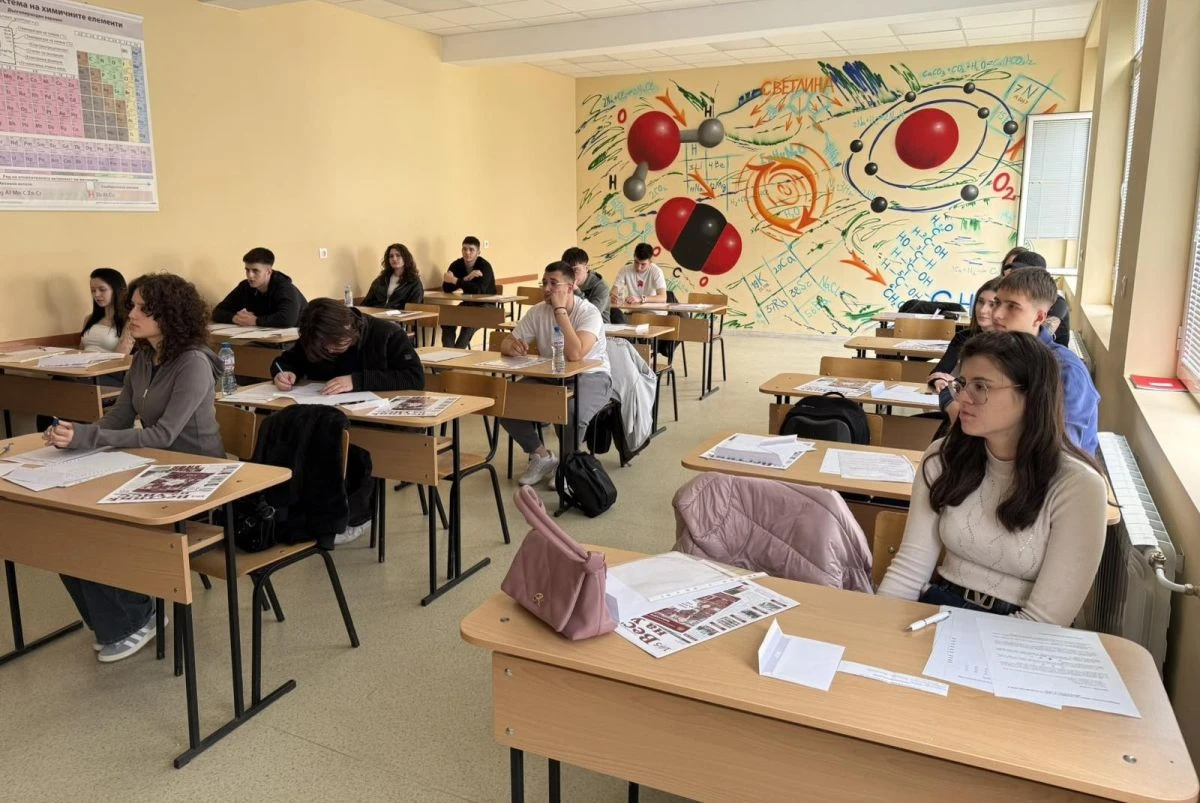 МОН показа новите модели за НВО