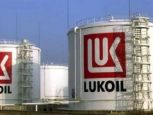 FT: Сделката между "Лукойл" и Carlyle остава блокирана от администрацията на Тръмп