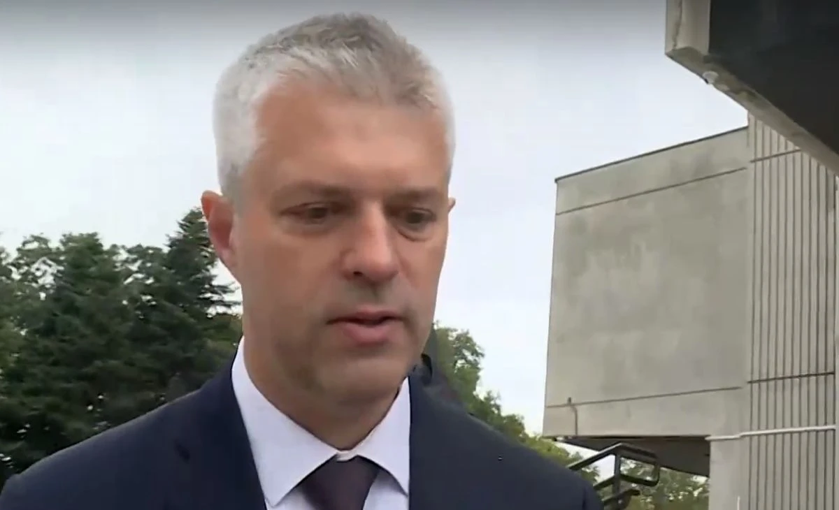 Евакуираха хора заради свлачището във Варна! Коцев: Всичко, което трябва, е направено