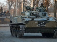 Forbes: Русия готви мащабни механизирани атаки, като се възползва от основния недостатък на дроновете