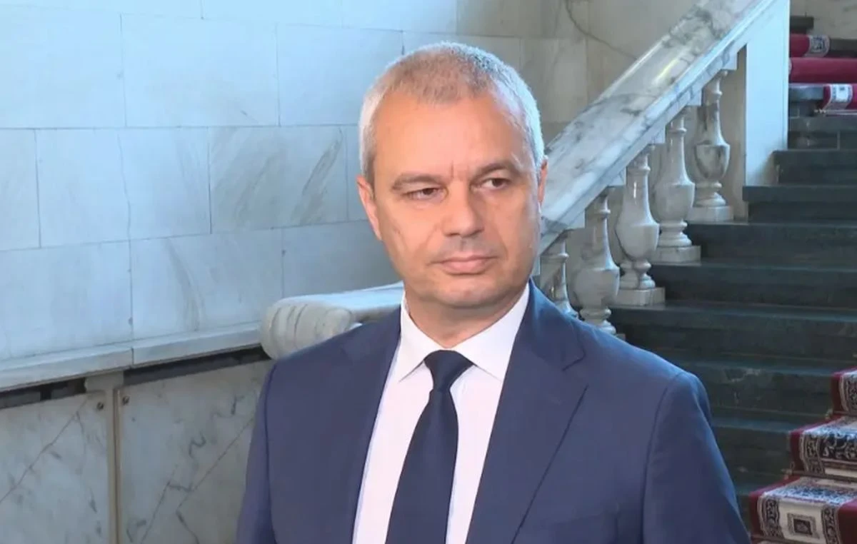 Костадин Костадинов влиза в президентската надпревара