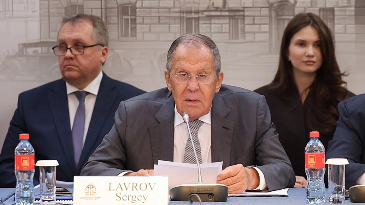 Лавров: Военно-биологичните дейности на редица държави повдигат сериозни въпроси