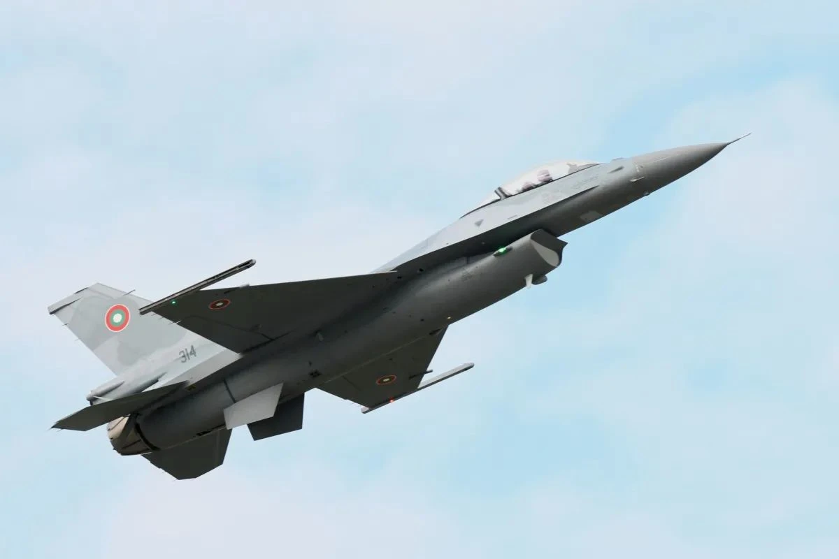 Одобриха изграждането на база за ремонт на генератори за изтребителите F-16 у нас