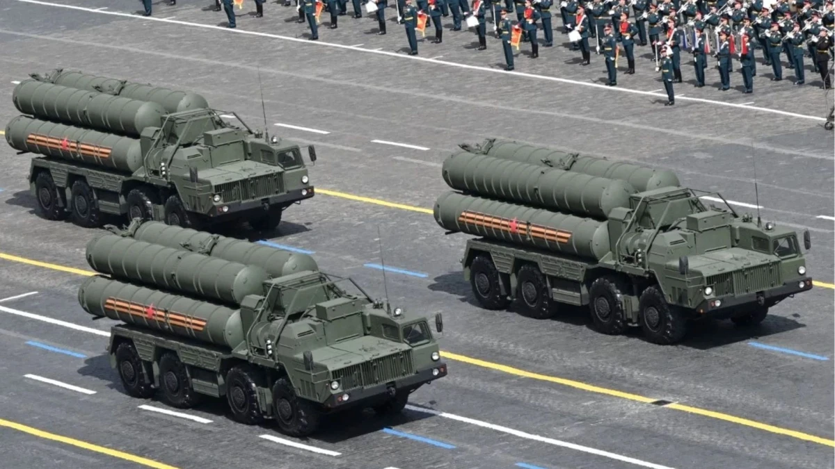 Израел е оказал натиск върху ОАЕ да не купуват руските системи С-400 от Турция