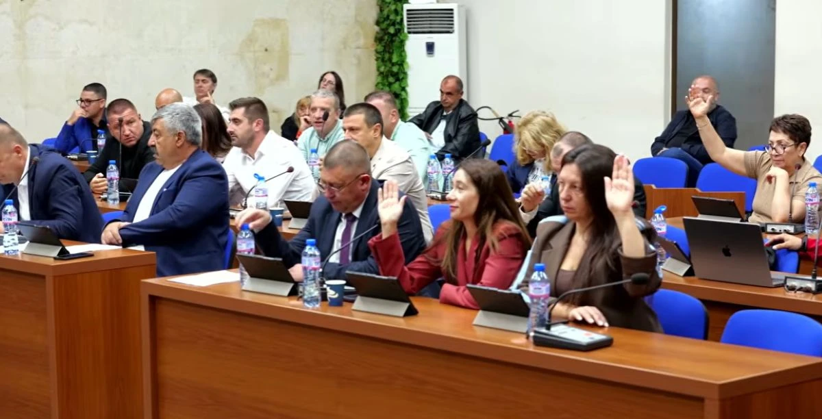Венко Попов се връща в ОФК Пирин