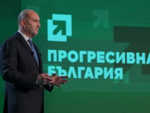 Радев събра извънредно ПБ в Пампорово, НСО не пуска журналисти