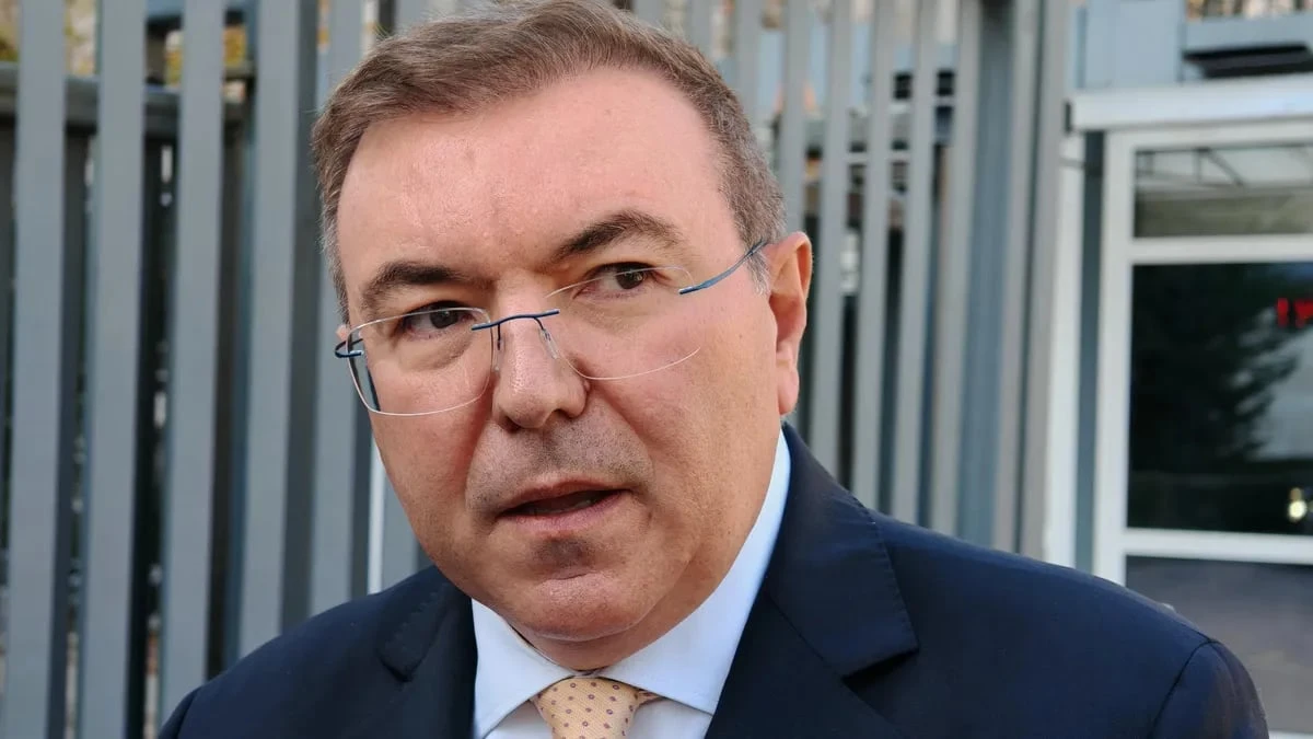 Костадин Ангелов: Ако правилата не дойдат преди машината, то машината ще ги напише вместо нас!