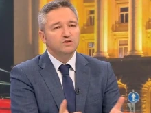 Вигенин: С декларации няма да спрем войната