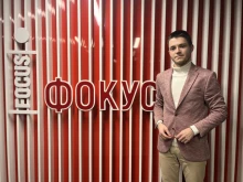 Политолог: Балотажът изглежда сигурен, но "черен лебед" може да промени картината