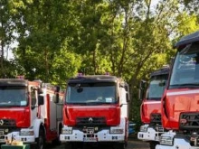 Пожар в Хасковско вдигна 12 екипа на пожарната на крак